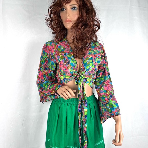 Open Front Tie Bell Sleeves Bohemian Blouse - Picture 6 of 7
